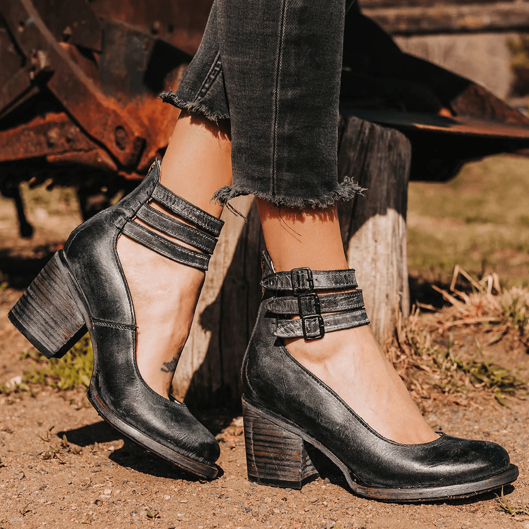 Naturéva | Woman’s Elegant and Comfortable buckle heel Sandals