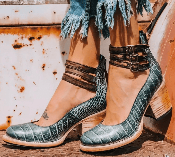 Naturéva | Woman’s Elegant and Comfortable buckle heel Sandals